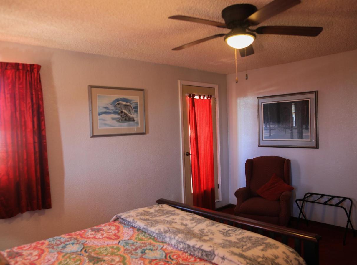Playa Hermosa Bed&Breakfast Ensenada Bagian luar foto