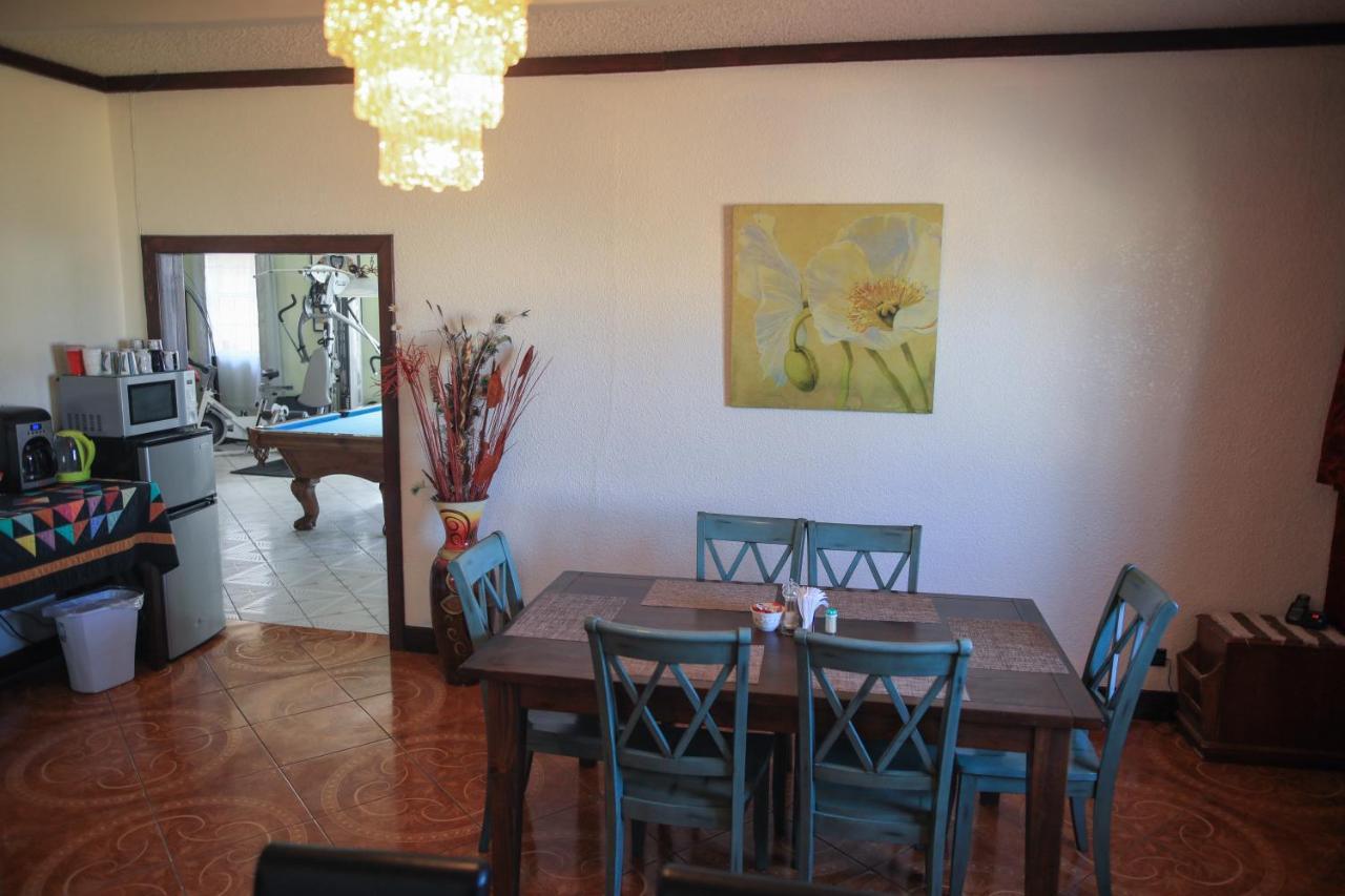 Playa Hermosa Bed&Breakfast Ensenada Bagian luar foto