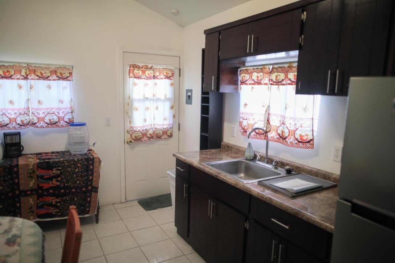 Playa Hermosa Bed&Breakfast Ensenada Bagian luar foto