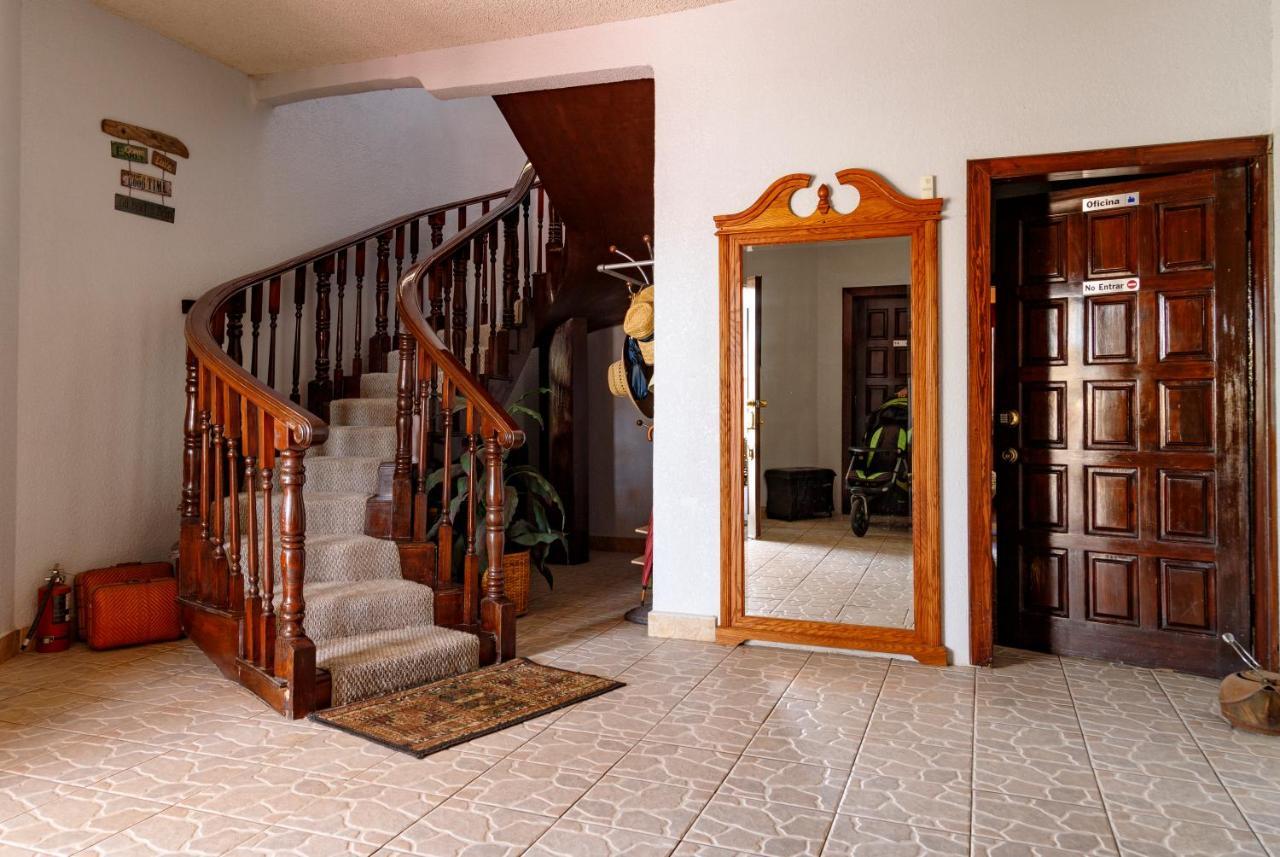 Playa Hermosa Bed&Breakfast Ensenada Bagian luar foto