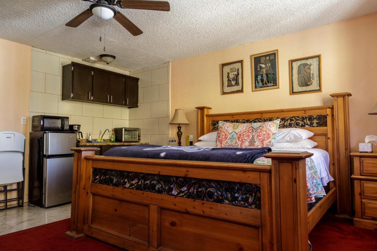 Playa Hermosa Bed&Breakfast Ensenada Bagian luar foto