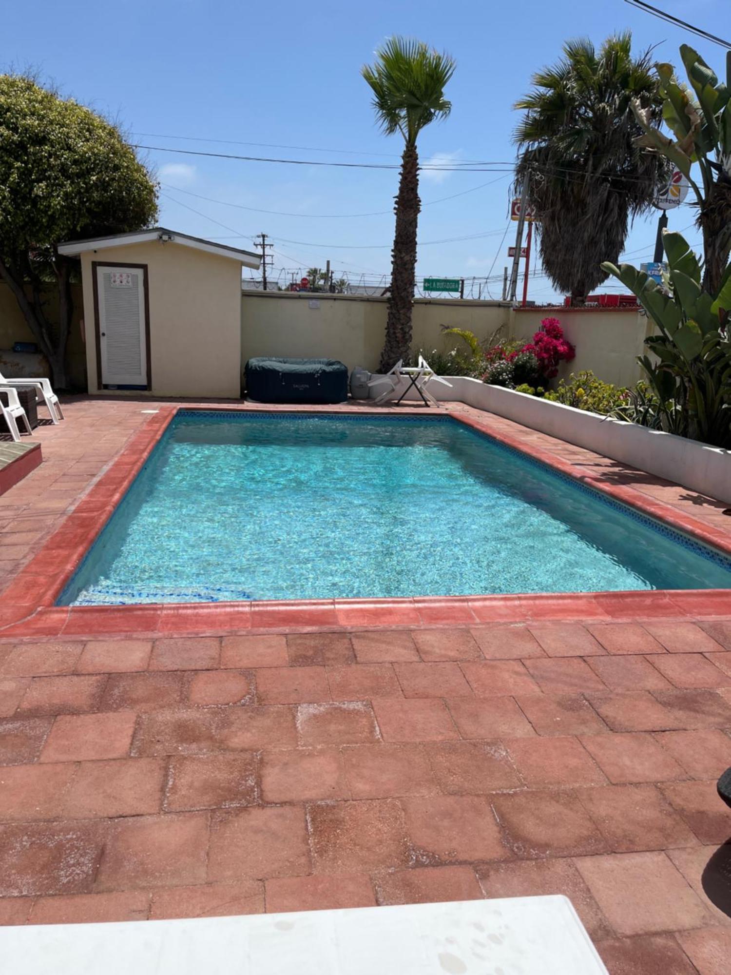 Playa Hermosa Bed&Breakfast Ensenada Bagian luar foto