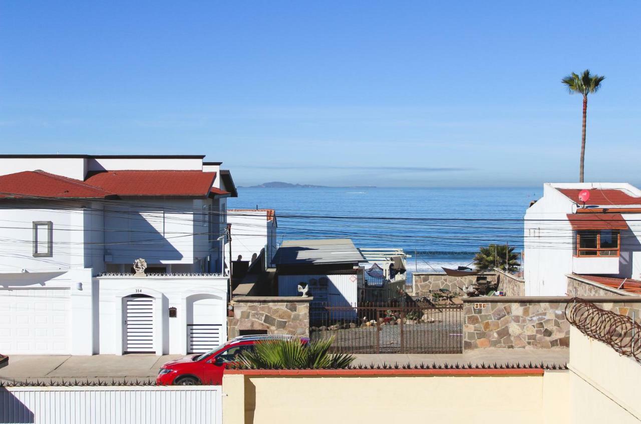 Playa Hermosa Bed&Breakfast Ensenada Bagian luar foto
